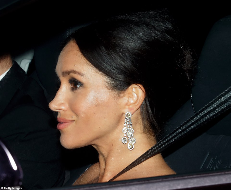 Meghan Markle S Diamond Earrings Were A Wedding Gift From