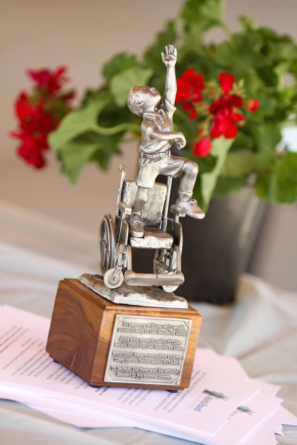 13710571_10154199726063564_4133424501207608437_o1-600x900-1