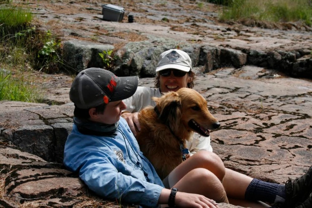 Kali, Zachary and Joy Kareken moments before Kali was taken away by the rapids. Image via the CBC