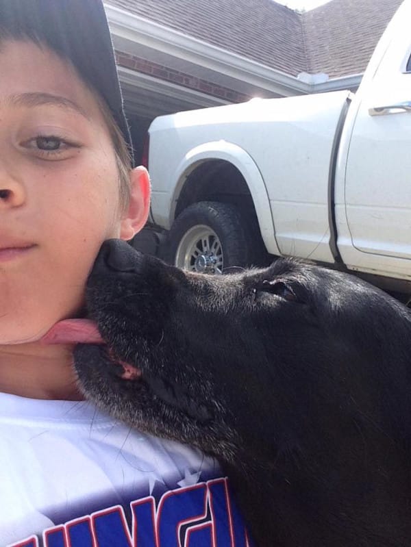 Facebook / Hollie Mallet