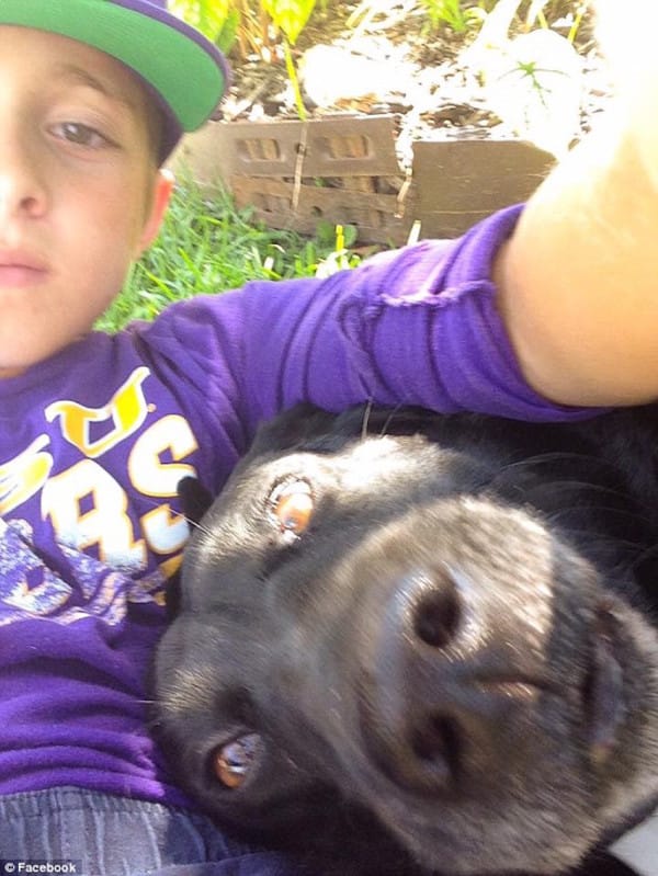 Facebook / Hollie Mallet