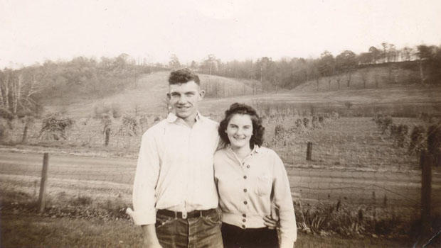 Image via Felumlee Family / Associated Press.