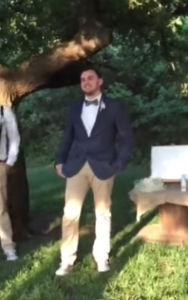 groom-cries-at-wedding-2