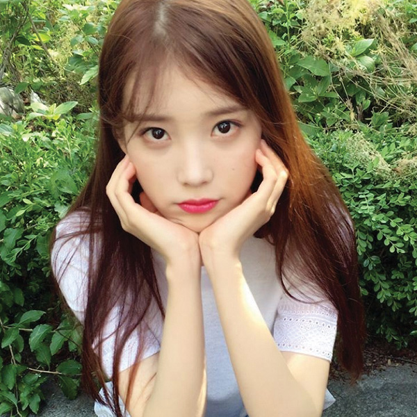 Instagram | @dlwlrma