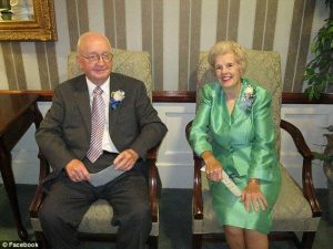 2528006d00000578-0-image-a-46_1422507200274