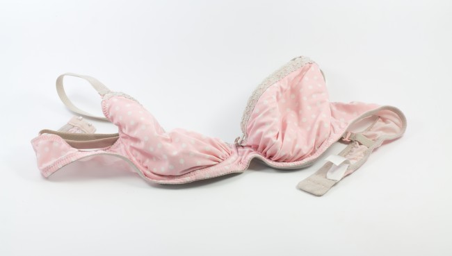 1-womenwontadmitthings