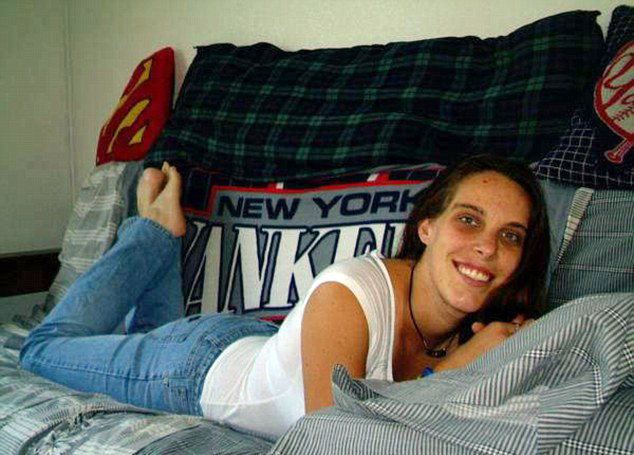 미셸 마르텐스, dailymail