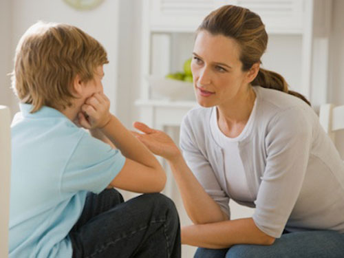 548a682cb28ed_-_rbk-mother-son-talking-lgn