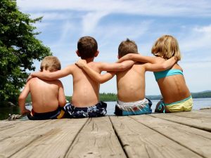 636176794108755535-1857933111_cute-childhood-friends-site-inside-beach1