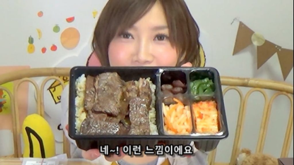 %e3%80%90mukbang%e3%80%91-the-top-10-ekiben-lunch-boxes-from-tokyo-station-142-dollars-in-total-cc-available-mp4_20170928_100452-627