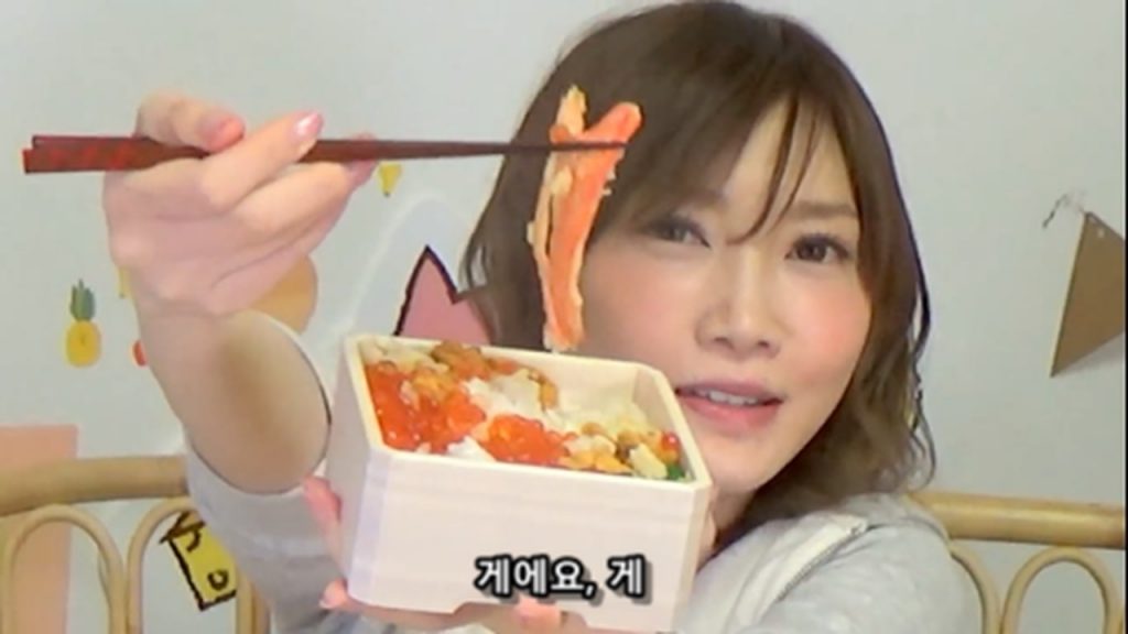 %e3%80%90mukbang%e3%80%91-the-top-10-ekiben-lunch-boxes-from-tokyo-station-142-dollars-in-total-cc-available-mp4_20170928_101152-458