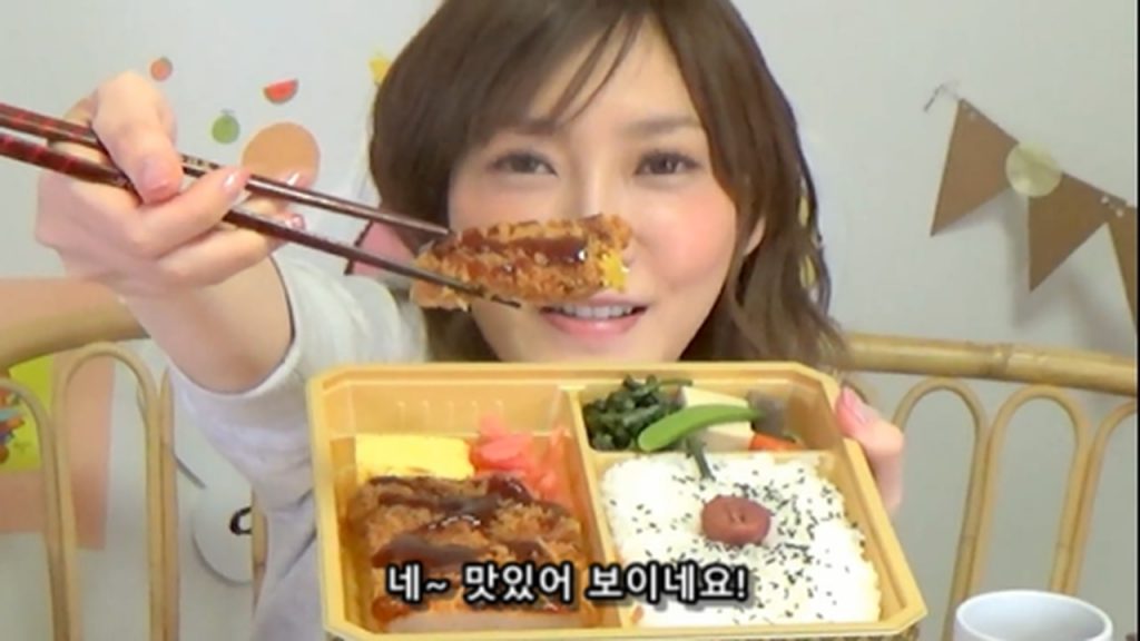 %e3%80%90mukbang%e3%80%91-the-top-10-ekiben-lunch-boxes-from-tokyo-station-142-dollars-in-total-cc-available-mp4_20170928_101231-370