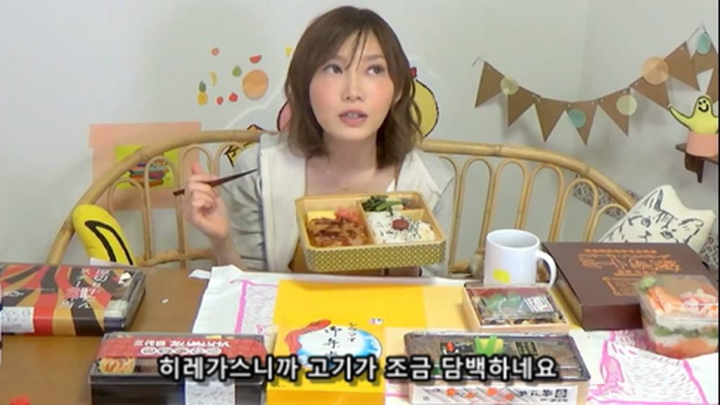 %e3%80%90mukbang%e3%80%91-the-top-10-ekiben-lunch-boxes-from-tokyo-station-142-dollars-in-total-cc-available-mp4_20170928_101656-188