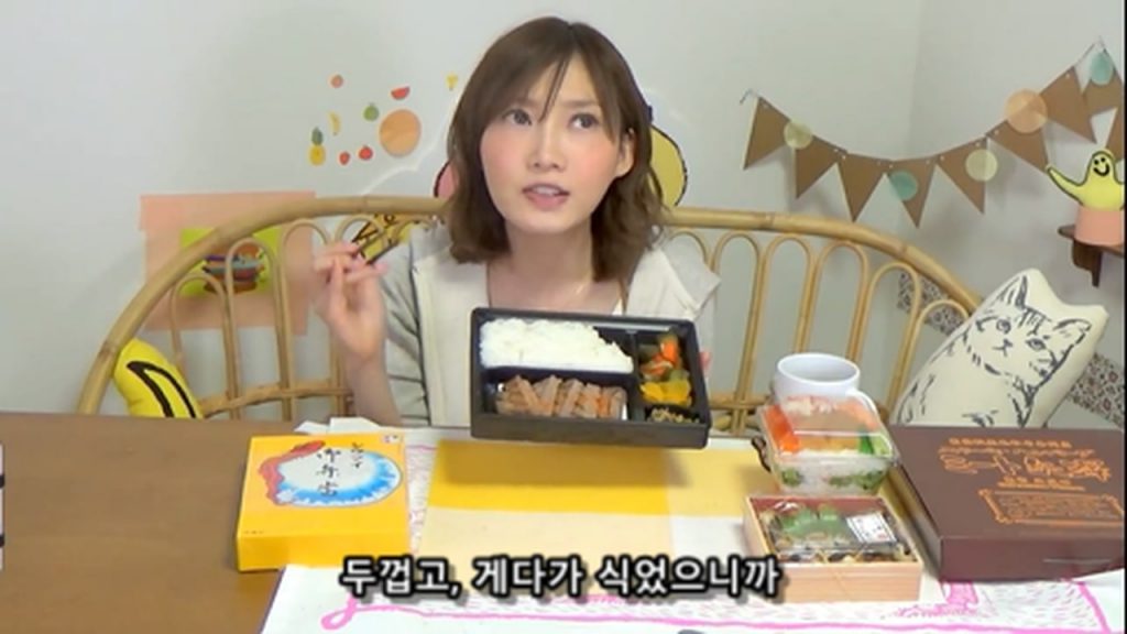 %e3%80%90mukbang%e3%80%91-the-top-10-ekiben-lunch-boxes-from-tokyo-station-142-dollars-in-total-cc-available-mp4_20170928_101958-298