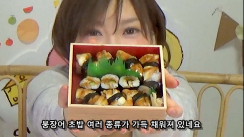 %e3%80%90mukbang%e3%80%91-the-top-10-ekiben-lunch-boxes-from-tokyo-station-142-dollars-in-total-cc-available-mp4_20170928_102115-688