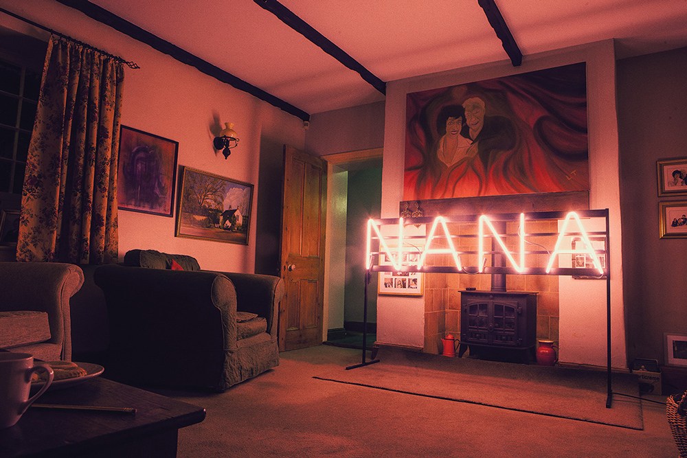 the-1975-neon-signs-photography-by-david-drake-6