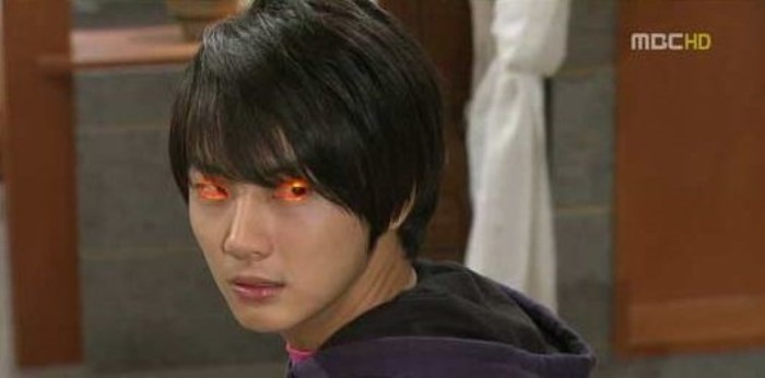 '지붕 뚫고 하이킥'