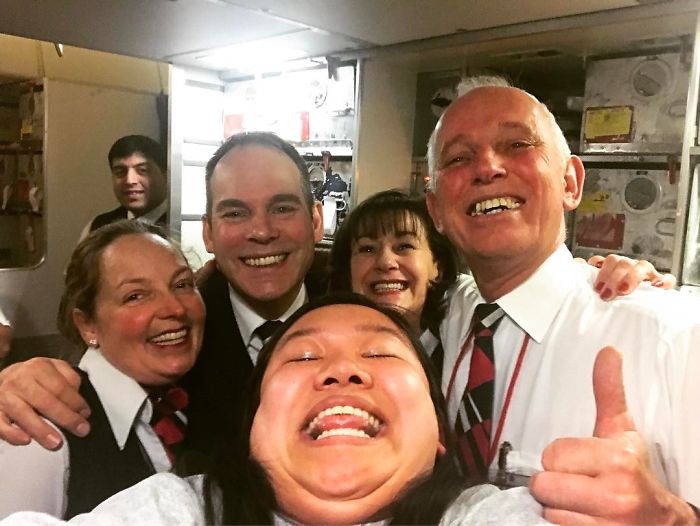 Instagram (h / t designtaxi )