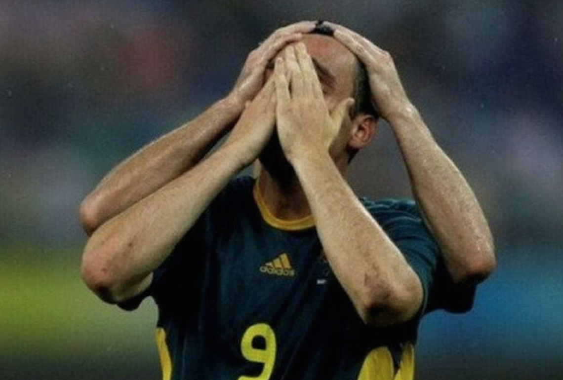 e89ea2e5b995e5bfabe785a7 2017 10 03 e4b88be58d882 25 23 - 15張「拍照前沒注意角度」的爆笑詭異照片，剛好抓到超哭夭的悲劇瞬間！笑到並軌！