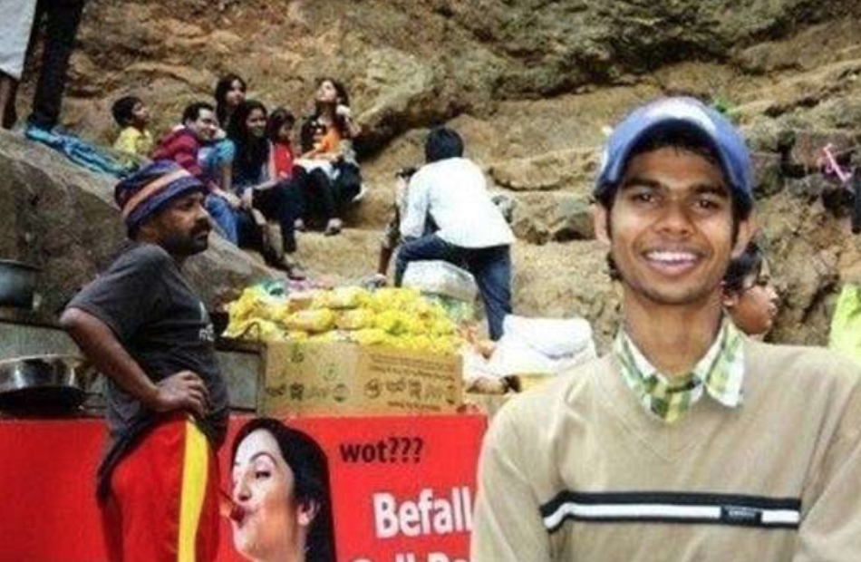 e89ea2e5b995e5bfabe785a7 2017 10 03 e4b88be58d882 26 18 - 15張「拍照前沒注意角度」的爆笑詭異照片，剛好抓到超哭夭的悲劇瞬間！笑到並軌！