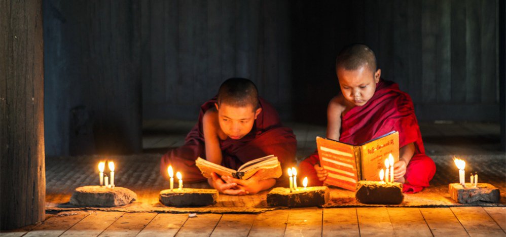 estudiantes-budismo