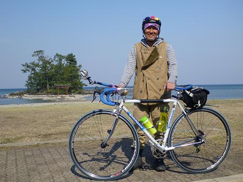 火野正平がこころ旅で乗っている自転車は Hachibachi