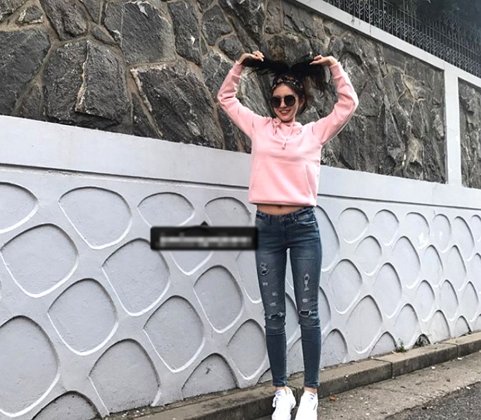 Instagram 'somsomi0309'