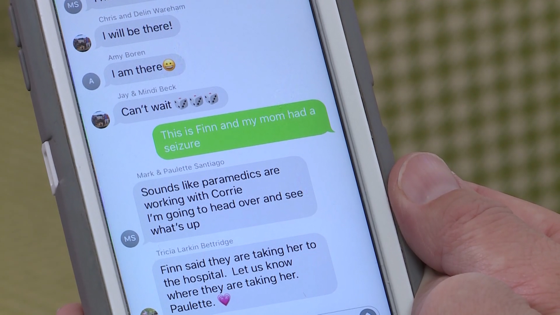 2nd-grader-texts-moms-bunco-group-for-help-1