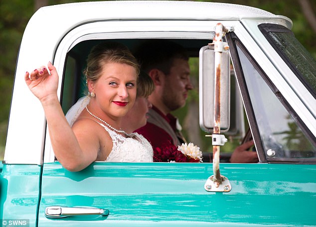 453d322800000578-4971488-image-m-103_1507755031297