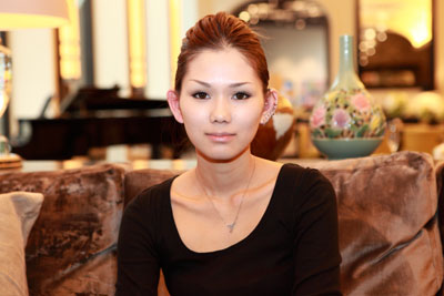 Image result for 金原ひとみ　