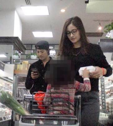 Image result for 赤西仁　家族写真