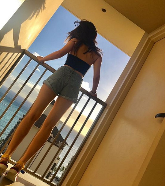 Instagram 'somsomi0309'