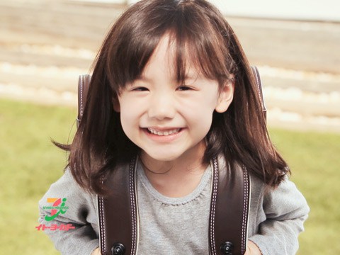 Image result for 芦田愛菜　お母さん