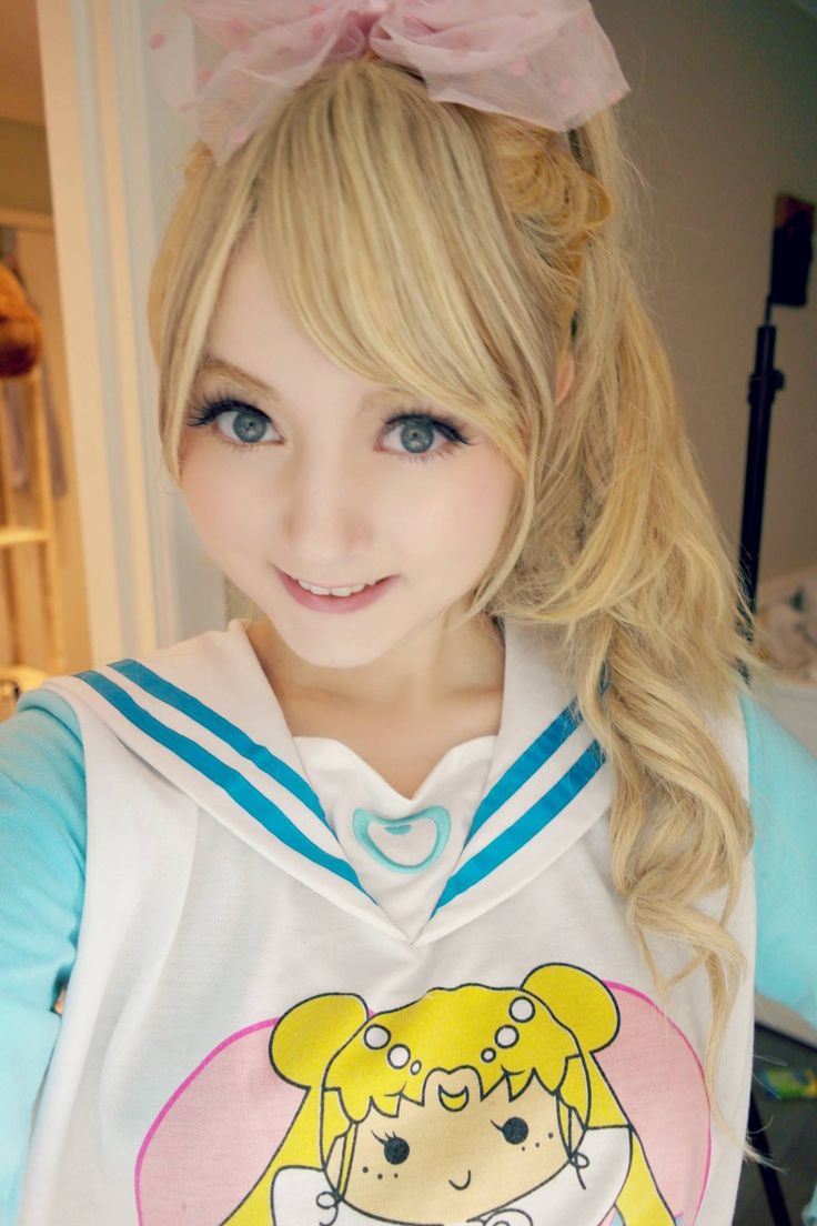 cf54b7c60048a2fb809ed19d2256c7b9-venus-showgirls