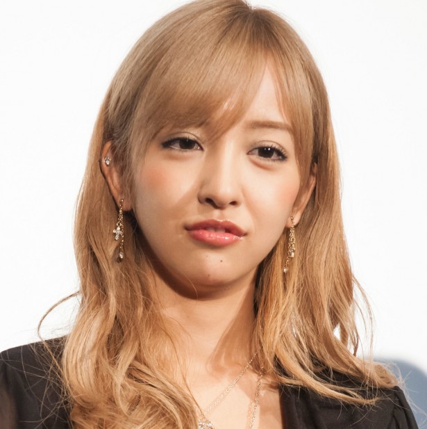 「板野友美」の画像検索結果