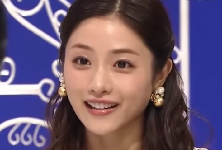 Image result for satomi ishihara 食べ物