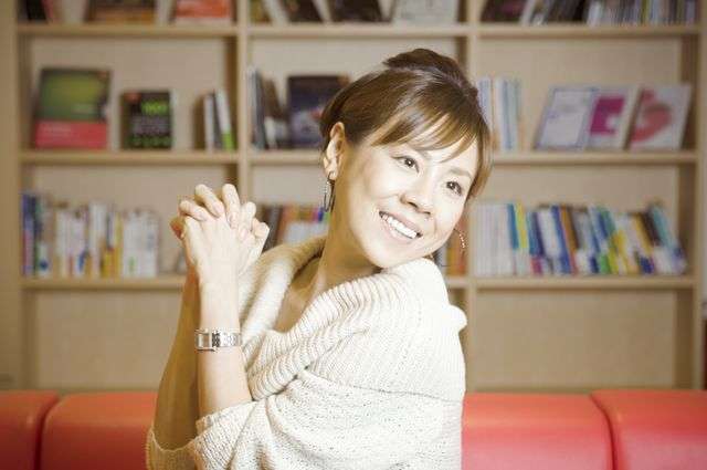 Image result for 高橋真麻　ニット