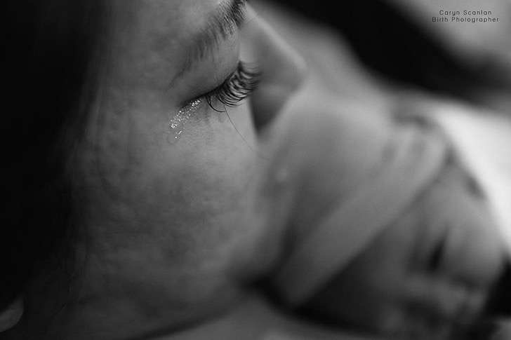 professional-birth-photography-competition-winners-labor-2017-19-58b02bbc7097e__880-2