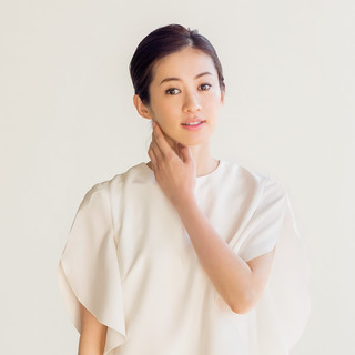 Image result for 女性の憧れである高垣麗子