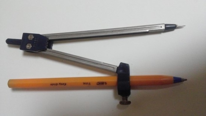 컴퍼스 / 온라인커뮤니티