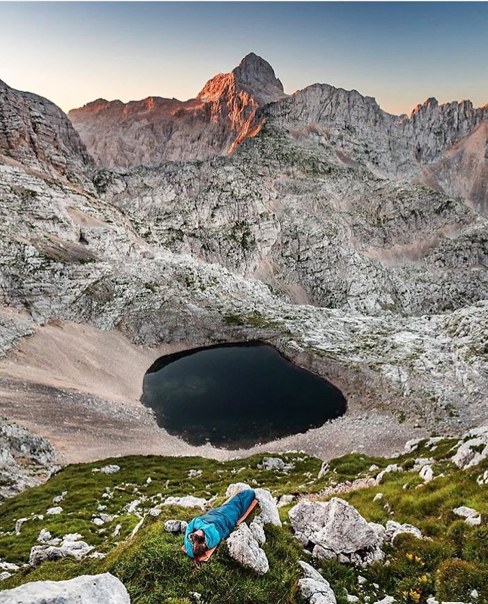 21878920_366792223757142_8280829261745487872_n-5a08e0ac223ee__700