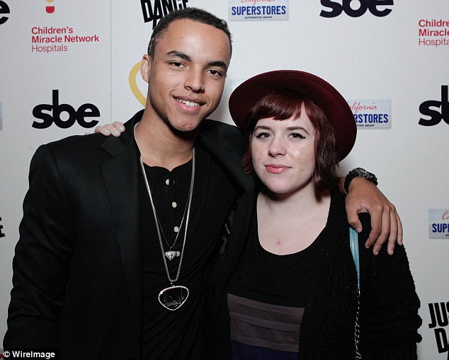 2d25137500000578-3262496-image-m-74_1444164565639