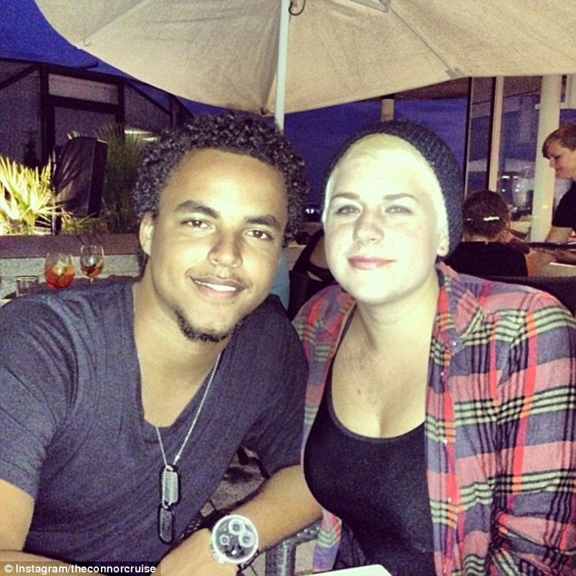 3c1a6e7900000578-0-image-m-124_1484320523840