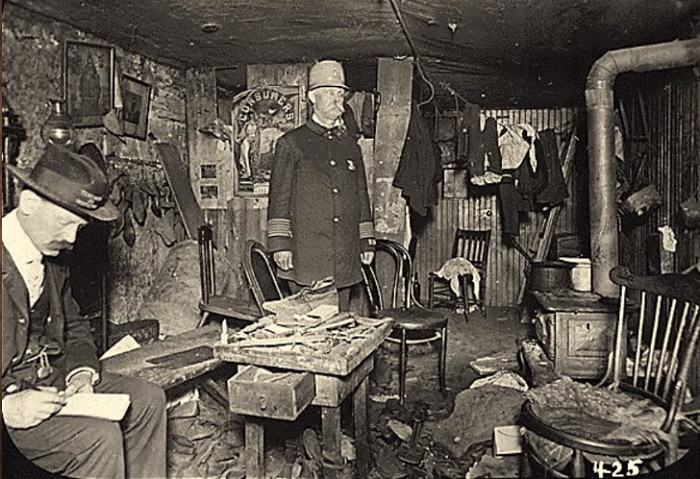 YouTube 'ObsoleteOddity'