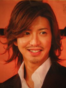 木村拓哉は目や鼻を整形している デビュー当時と現在を比較 Hachibachi