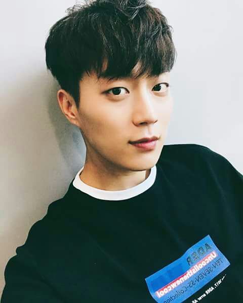 윤두준 인스타그램