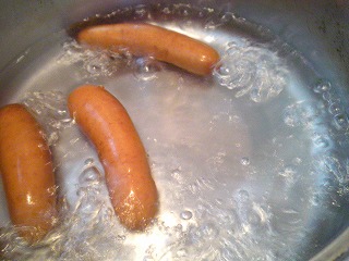Image result for ウインナー　ゆでる