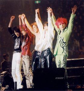 img_946644_16447675_10