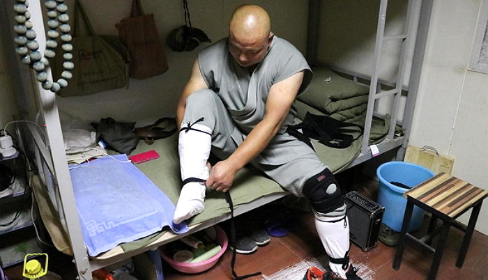 weibo '让你逗我笑'