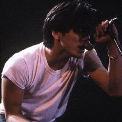 名曲がいっぱい 音楽好き必見の 尾崎豊 の歌詞の世界 Hachibachi